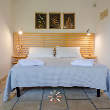 Agriturismo Tenuta Margherita トッレ・ラピッロ エクステリア 写真