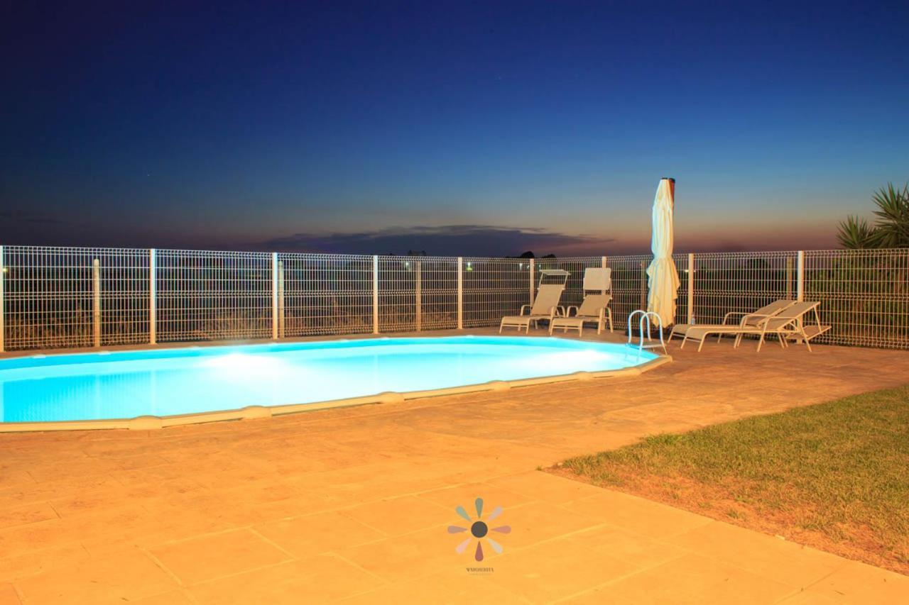 Agriturismo Tenuta Margherita トッレ・ラピッロ エクステリア 写真