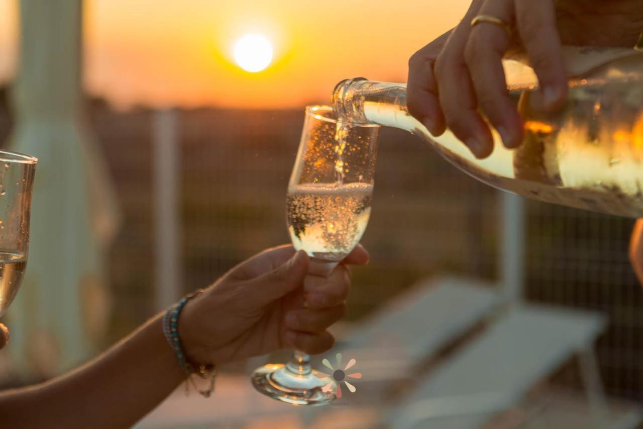 Agriturismo Tenuta Margherita トッレ・ラピッロ エクステリア 写真