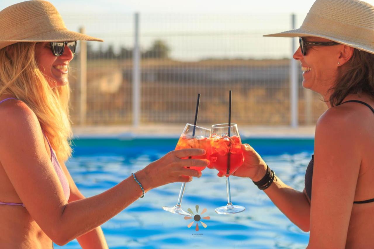 Agriturismo Tenuta Margherita トッレ・ラピッロ エクステリア 写真